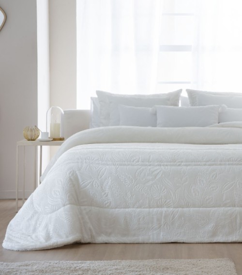Conforter Embossed Ates - Cañete 2025